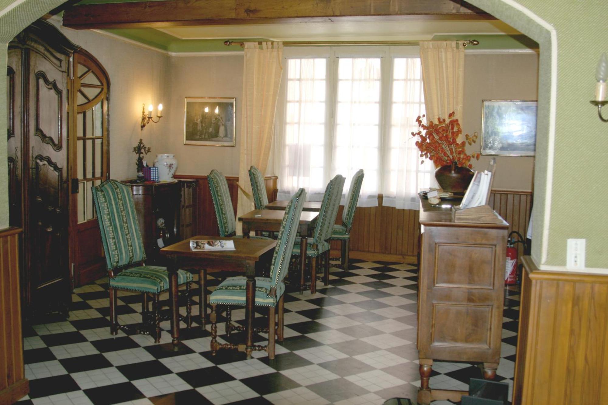 Hostellerie De La Poste Oust 외부 사진